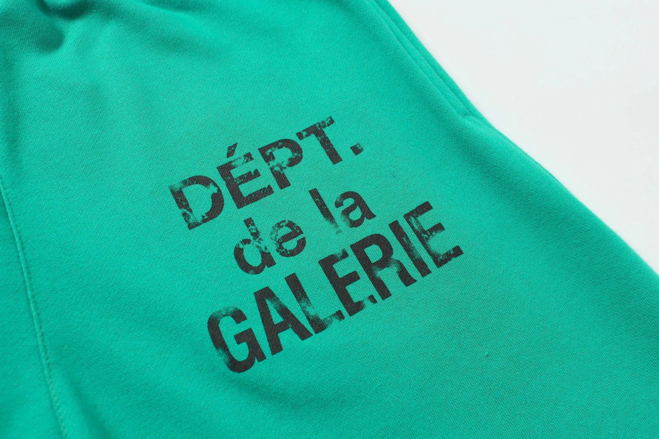 GALLERY. DEPT new trousers Style number: 275P190 Color: blue black green Size: S M L XL